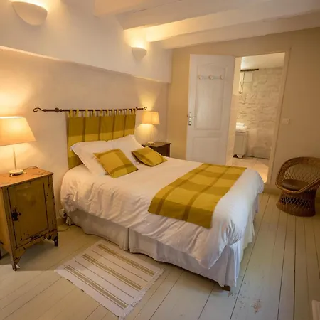 Apartament L'ecurie- Coeur De La Vienne Saires