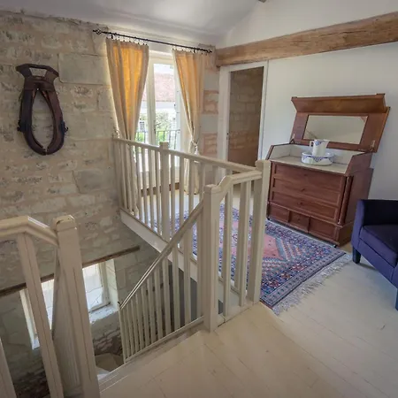 L'ecurie- Coeur De La Vienne Apartament *
